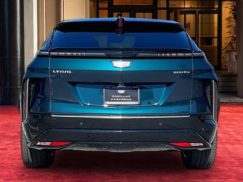 New 2026 Cadillac Lyriq Luxury w/ LPO, Floor Liner Package AWD/4WD image 5