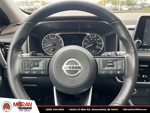 Used 2021 Nissan Rogue SV AWD/4WD image 17