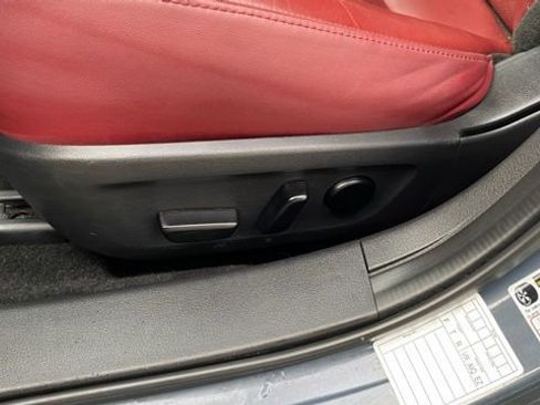 Used 2024 MAZDA MAZDA3 s image 12