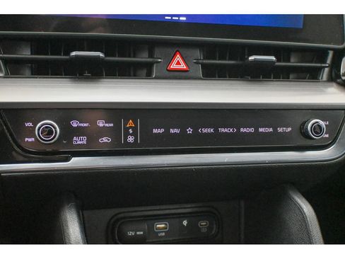 Used 2023 Kia Sportage EX image 48