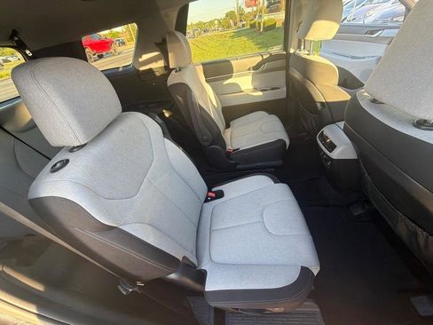 Used 2020 Hyundai Palisade SEL w/ Convenience Package FWD image 32