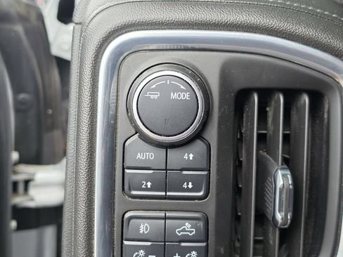 Used 2022 Chevrolet Silverado 1500 LTZ AWD/4WD image 30