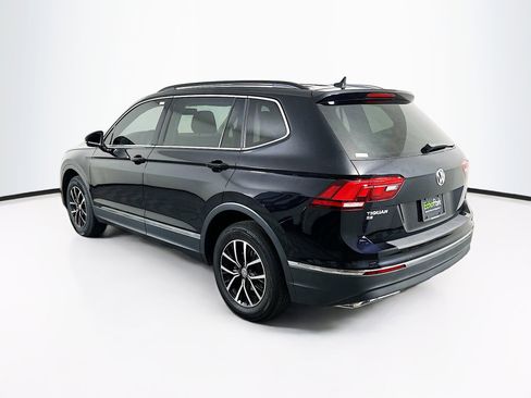 Used 2021 Volkswagen Tiguan SE image 5