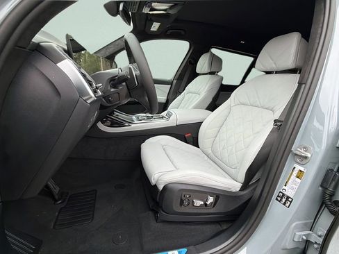 New 2026 BMW X7 xDrive40i AWD/4WD image 5