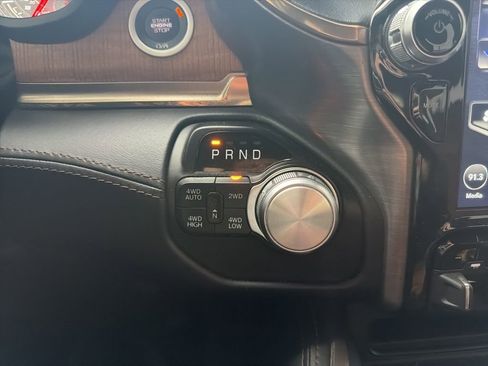 Used 2021 RAM 1500 Limited AWD/4WD image 19