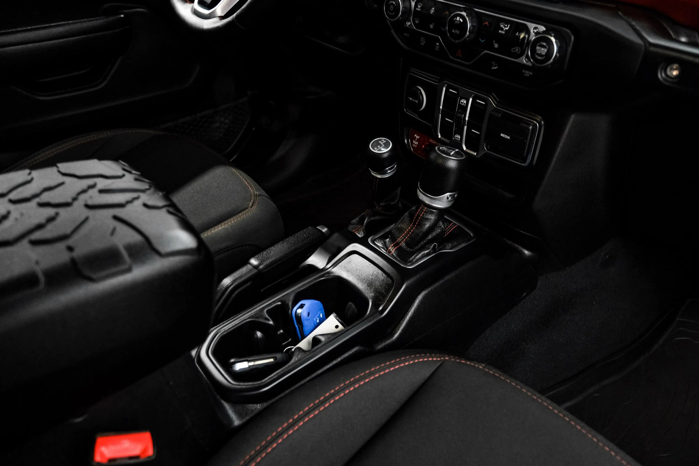 Used 2019 Jeep Wrangler Unlimited Rubicon AWD/4WD image 23