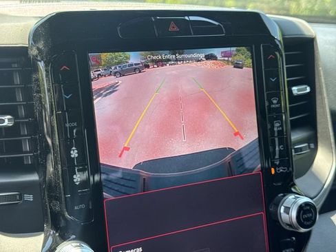 New 2026 RAM 2500 Tradesman AWD/4WD image 25