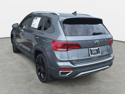 Used 2023 Volkswagen Taos SE w/ Black Wheel Package FWD image 7