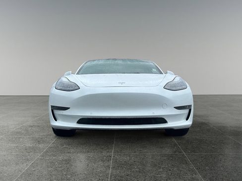 Used 2022 Tesla Model 3 Long Range image 2