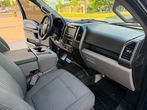 Used 2015 Ford F150 XLT image 20
