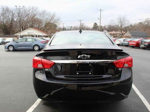 Used 2016 Chevrolet Impala LT image 6