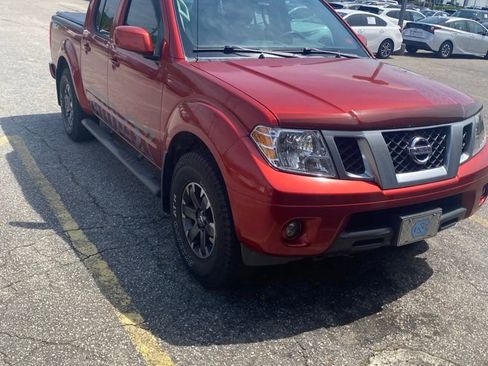 Used 2017 Nissan Frontier PRO-4X w/ Pro-4x Luxury Package AWD/4WD image 2
