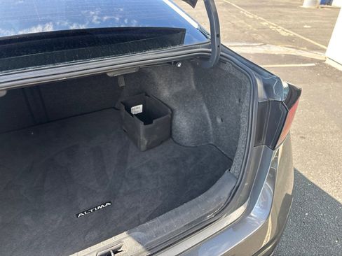 Used 2019 Nissan Altima 2.5 SR image 50