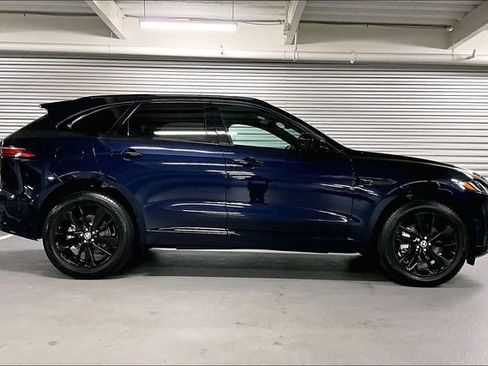 Certified 2025 Jaguar F-PACE R-Dynamic S image 14