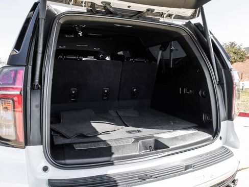 Used 2023 Chevrolet Suburban Premier image 56