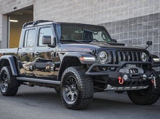 Used 2023 Jeep Gladiator Mojave w/ LED Lighting Group video 2