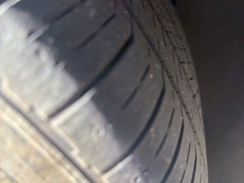 Used 2023 Tesla Model 3 Standard Range image 4