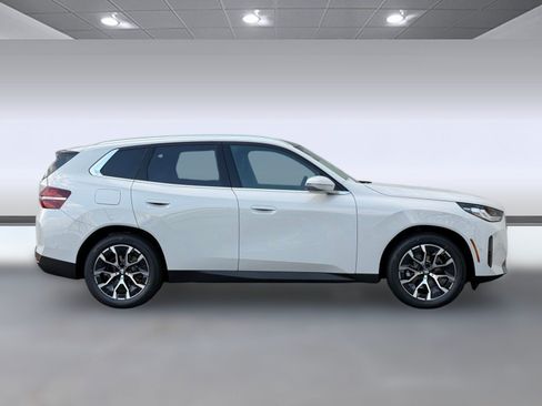 Used 2026 BMW X3 xDrive30i w/ Convenience Package AWD/4WD image 8