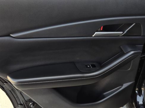 New 2026 MAZDA CX-30 AWD 2.5 S w/ Select Sport Pkg image 11