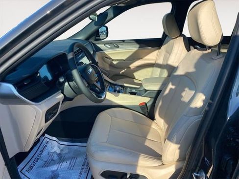 New 2026 Jeep Grand Cherokee Limited w/ Limited Altitude Package image 24