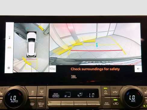 Certified 2025 Toyota Grand Highlander AWD Hybrid image 12