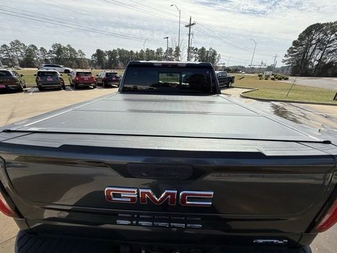 Used 2019 GMC Sierra 1500 AT4 w/ AT4 Premium Package image 7