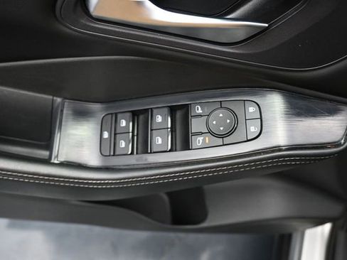 Used 2024 Nissan Rogue SV FWD image 12