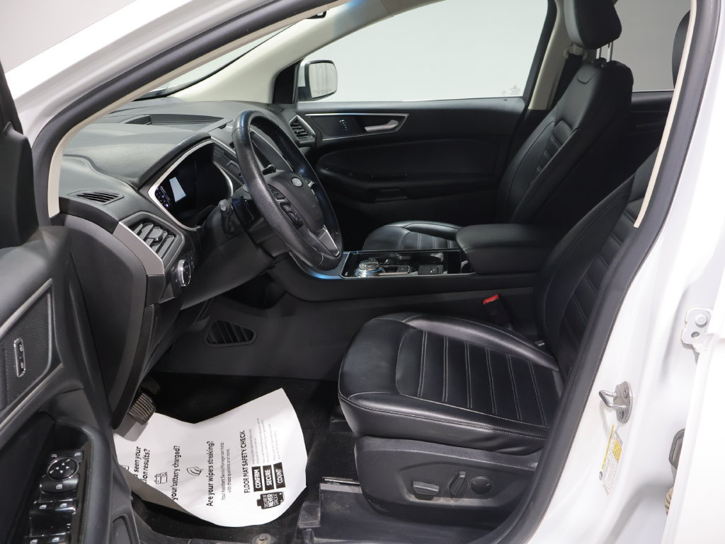 Used 2020 Ford Edge SEL w/ Convenience Package AWD/4WD image 11
