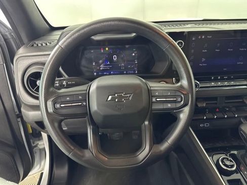 Used 2023 Chevrolet Colorado Trail Boss w/ Technology Package image 14