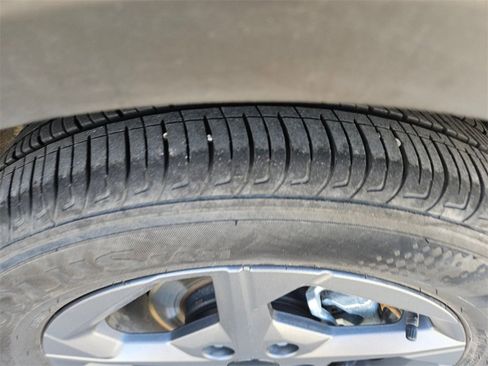 Used 2025 Kia K4 LXS image 26