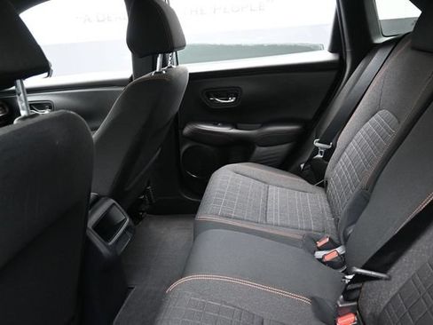 Used 2024 Honda HR-V Sport image 23