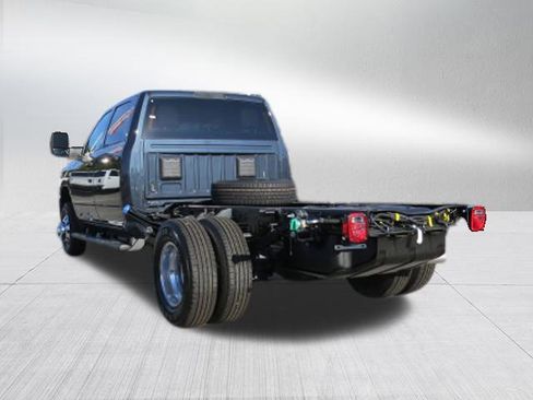 New 2026 RAM 3500 Tradesman w/ Chrome Appearance Group image 5