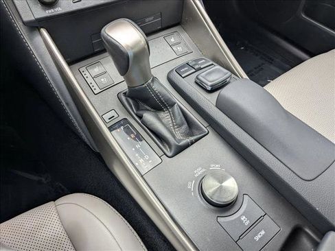 Used 2016 Lexus IS 200t RWD image 14