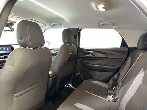 Certified 2025 Chevrolet TrailBlazer LT w/ Driver Confidence Package FWD image 13