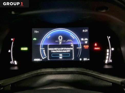 Used 2025 Toyota Camry SE FWD image 26