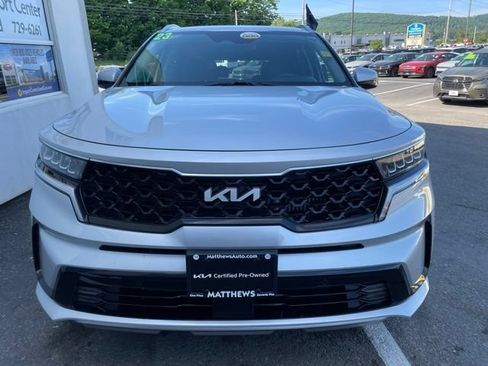 Used 2023 Kia Sorento EX AWD/4WD image 7