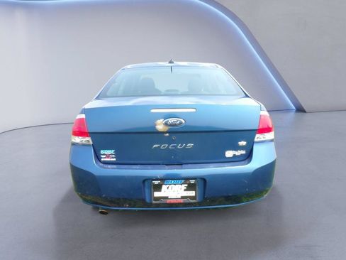 Used 2008 Ford Focus SE FWD image 6