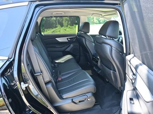 Used 2023 Acura MDX SH-AWD w/ Technology Package image 20