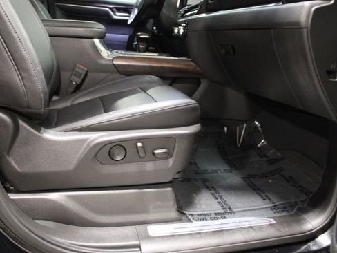 Used 2024 GMC Sierra 1500 SLT w/ SLT Premium Package image 28