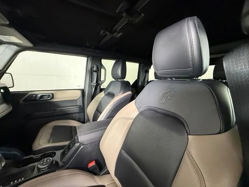 Used 2024 Ford Bronco Wildtrak AWD/4WD image 10