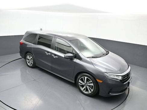 Certified 2024 Honda Odyssey Touring image 38