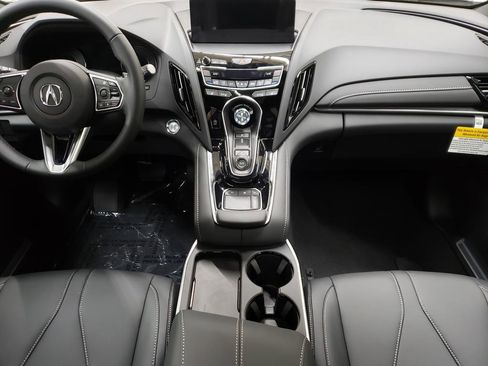 New 2025 Acura RDX SH-AWD image 8