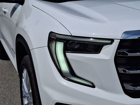 Used 2024 GMC Acadia Elevation w/ LPO, Floor Liner Package image 9