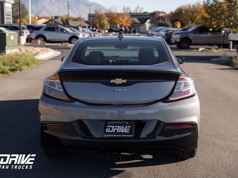 Used 2018 Chevrolet Volt LT image 10