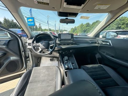 Used 2024 Mitsubishi Outlander SE AWD/4WD image 22