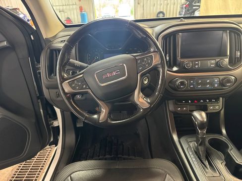 Used 2022 GMC Canyon AT4 w/ Trailering Package AWD/4WD image 17