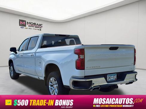 Used 2023 Chevrolet Silverado 1500 LT AWD/4WD image 5