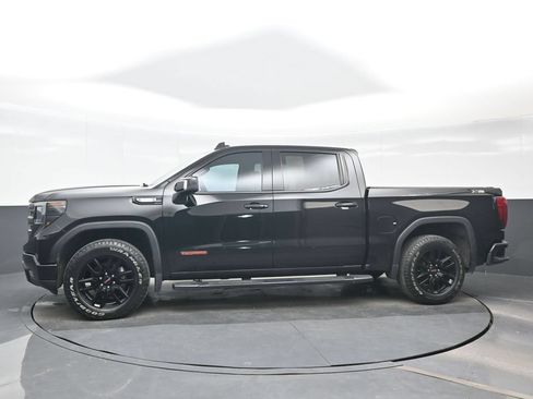 Used 2022 GMC Sierra 1500 Elevation w/ Elevation Premium Package AWD/4WD image 3