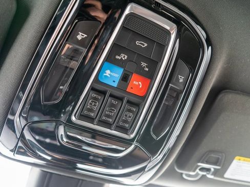 Used 2024 Jeep Grand Cherokee L Summit w/ High Altitude Package image 41