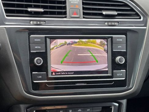 Used 2019 Volkswagen Tiguan S w/ Driver Assistance Package FWD image 16